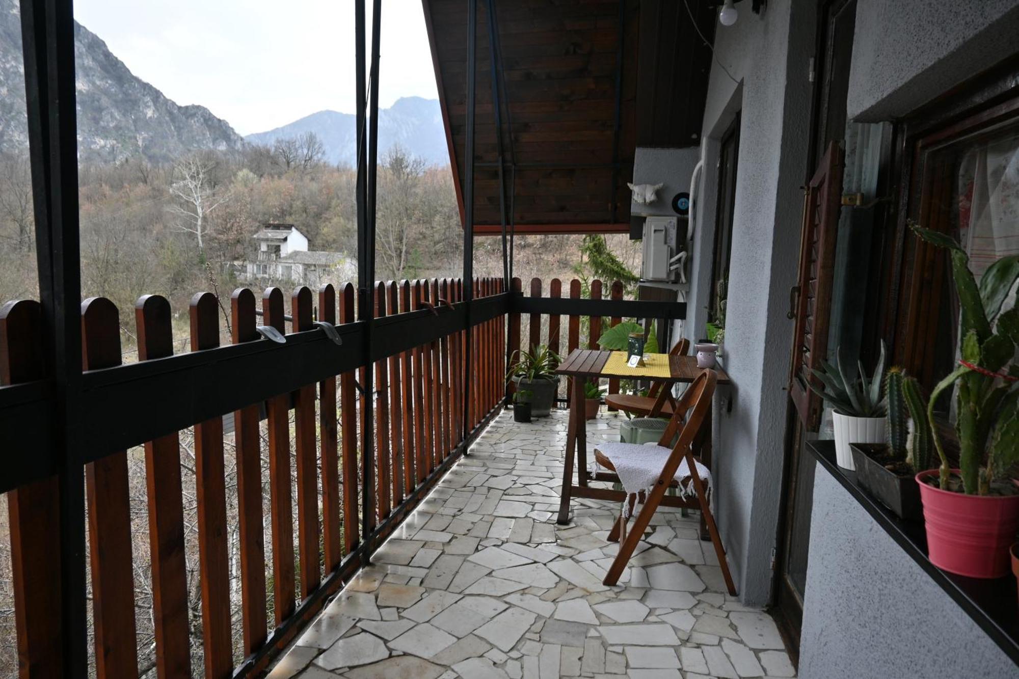 Canyon Matka Nature Apartments With A Terrace Skopje Exterior photo